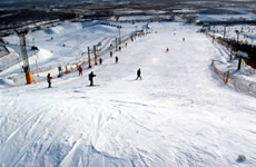 軍都山滑雪場