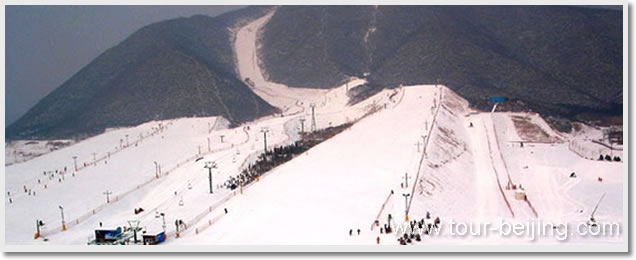 軍都山滑雪場