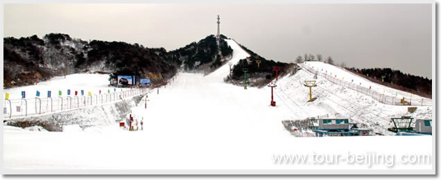 雲佛山滑雪場