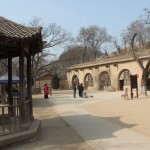 Chairman Mao (Mao Zedong) stayed in the Yaodong courtyard in Yan’an.