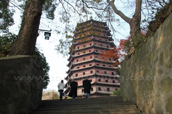 Liuhe Pagoda (Six Harmonious Pagoda )