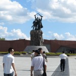 In the middle of the square stands a 18-meter high statue of three soldiers from China, Russia and Mongolia