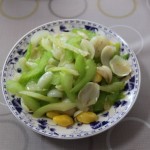 Stir-fried celery with lilies and ginkgo nuts