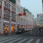 The western-style Zhongshan Street resembles some streets in London or Paris.