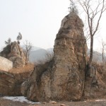 This huge rock is called  The General’s Rock. West of the rock is an open place where the general used to gather and train his soldiers.