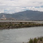 the-new-briage-named-Liuwu-Bridge-spans-the-river