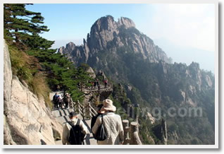 Beijing Huangshan Hongcun 3 Day Round Trip by Flight