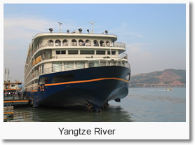 Hong Kong Yangtze River 4 Day Tour