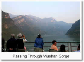 Beijing Chengdu Jiuzhaigou Yangtze Cruise Shanghai 14-day Tour