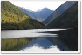 Beijing Chengdu Jiuzhaigou Shanghai 10-Day Tour