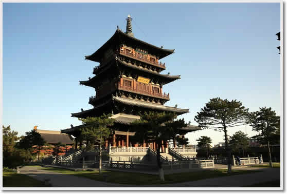 Datong Huayan Temple