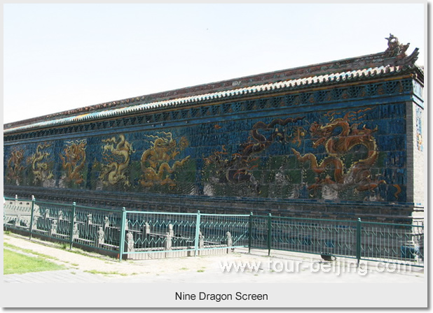 Nine Dragon Screen 