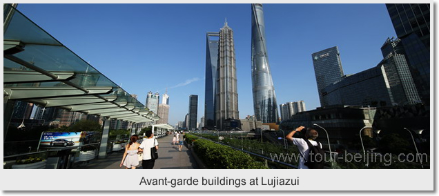 Avant-garde buildings at Lujiazui