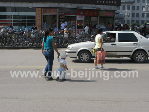 But the local traffic is a bit crazy, pedestrian crossings is apparently quite random!