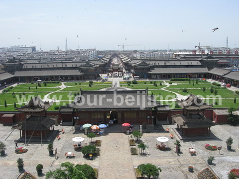 A bird-eye view of the park in front of the pagoda