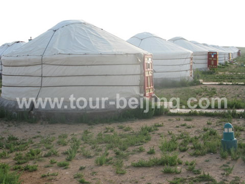 Yurts, Food and Shopping at Gegentala Grassland