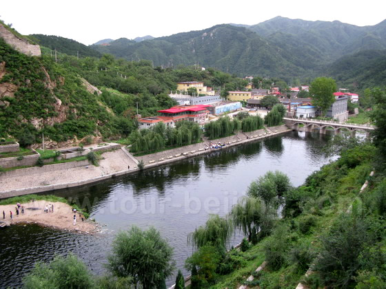 The Reservoir cuts through the Great Wall